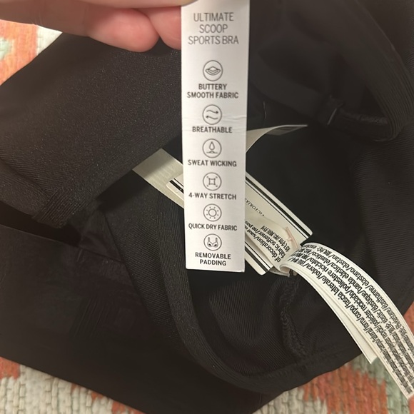 Ultimate Scoop Sports Bra - Picture 6 of 6